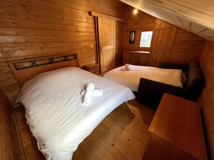 Chalet 6B Dans Les Pyrenees Proche D'Andorre LʼHospitalet-près-lʼAndorre Eksteriør bilde