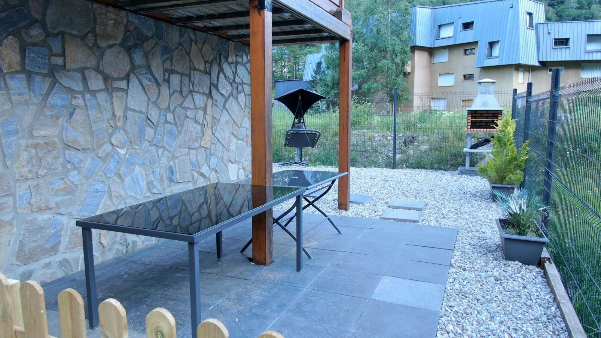 Chalet 6B Dans Les Pyrenees Proche D'Andorre LʼHospitalet-près-lʼAndorre Eksteriør bilde